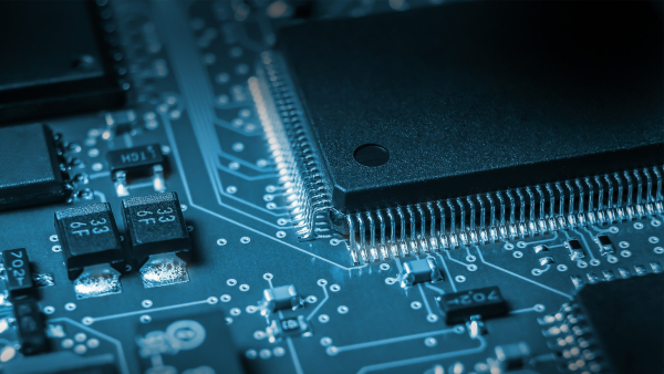 Европейские автопроизводители предупреждают о прекращении производства, поскольку дефицит микрочипов усиливается