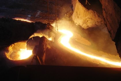 Merafe Resources предупреждает о остановках, поскольку тарифы на электроэнергию угрожают производству феррохрома