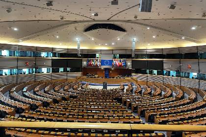 Кор: Экономическая независимость ЕС зависит от сильной сталелитейной промышленности